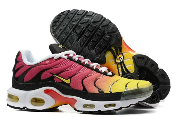 air-max-plus-tn-yellow-pink-gradient-2.webp AIR MAX PLUS TN ‘YELLOW PINK GRADIENT’