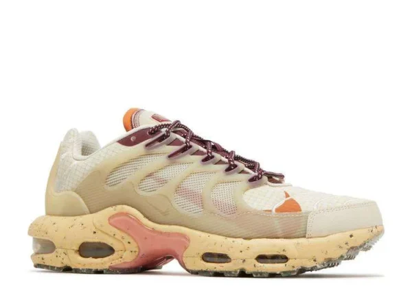 air-max-terrascape-plus-pearl-white-dark-beetroot-1.webp AIR MAX TERRASCAPE PLUS ‘PEARL WHITE DARK BEETROOT’