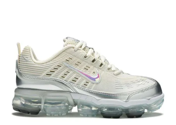 air-vapormax-360-cream.webp AIR VAPORMAX 360 ‘CREAM’