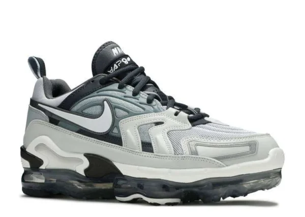 air-vapormax-evo-wolf-grey-3.webp AIR VAPORMAX EVO ‘WOLF GREY’