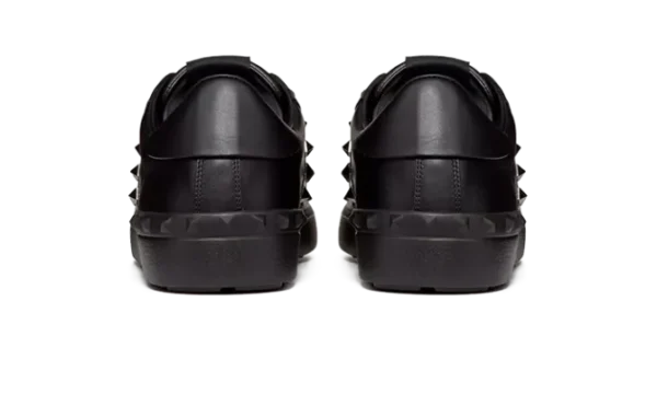 black-ruthenium-finish-stud-2.webp Black Ruthenium-finish Stud