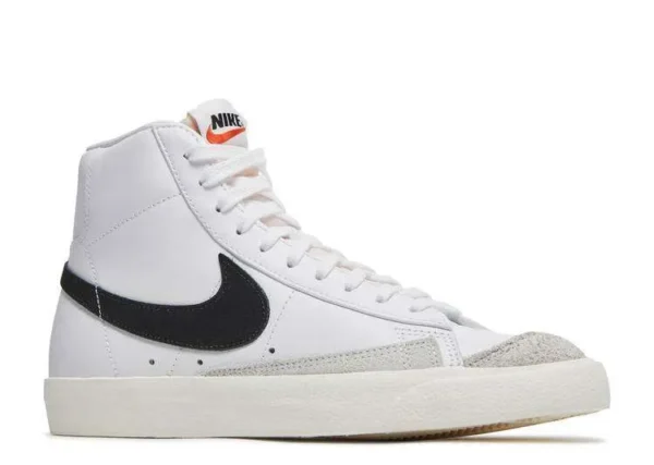 BLAZER MID 77′ VINTAGE ‘WHITE BLACK’