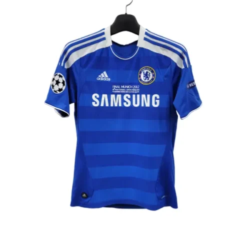 camiseta-retro-chelsea-11-12-final-champions-league.webp Camiseta retro Chelsea 11/12 Final Champions League