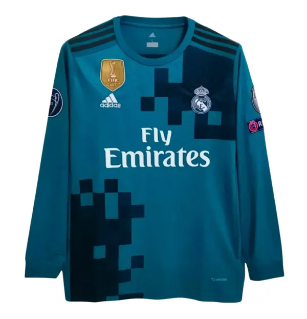 camiseta-retro-real-madrid-17-18-3-equipacion-manga-larga.webp Camiseta Retro Real Madrid 17/18 3ª Equipación manga larga