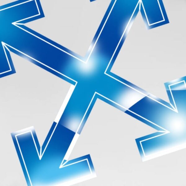 OFF-WHT T-shirt Blue Arrows Logo