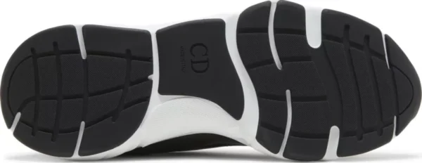 dior-b22-blue-silver-2.webp DIOR B22 ‘BLUE SILVER’