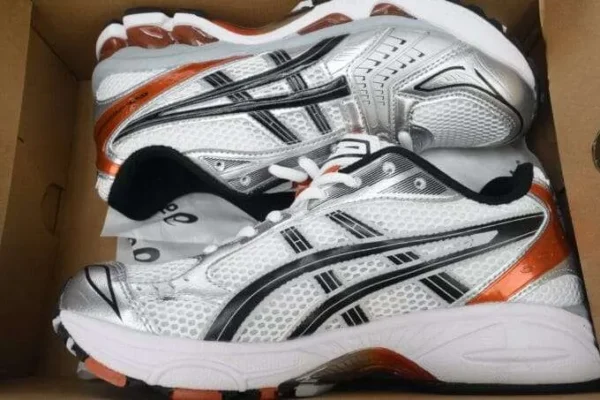 gel-kayano-14-silver-piquant-orange-2.webp Gel Kayano 14 ‘Silver Piquant Orange’
