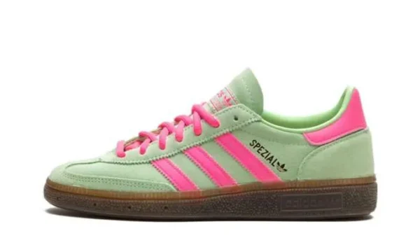 handball-spezial-semi-green-spark-1.webp Handball Spezial ‘Semi Green Spark’