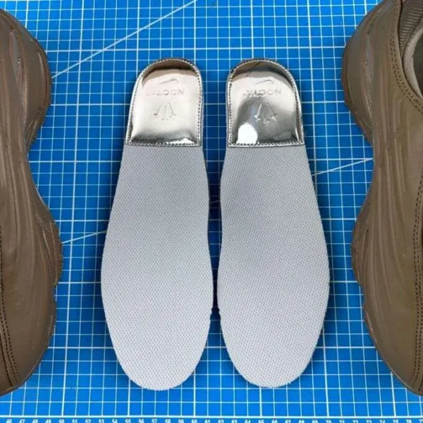 hot-step-2-drake-n0cta-3.webp Hot Step 2 ‘Drake N0CTA