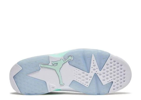 jordan-retro-6-mint-foam-3.webp JORDAN RETRO 6 ‘MINT FOAM’