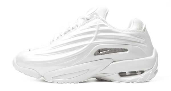 Hot Step 2 ‘Drake N0CTA White’