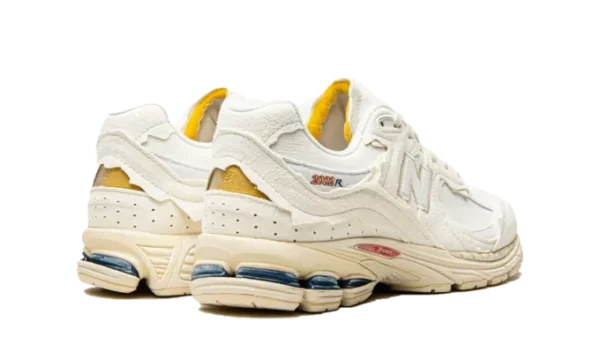 nb-2002r-protection-pack-sea-salt-3-1.webp NB 2002R Protection Pack Sea Salt