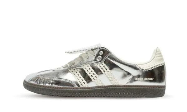 samba-x-wales-bonner-metallic-silver.webp Samba x Wales Bonner ‘Metallic Silver’