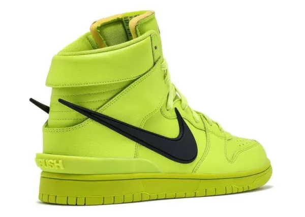 sb-dunk-high-ambush-flash-lime-2.webp SB DUNK HIGH AMBUSH ‘FLASH LIME’