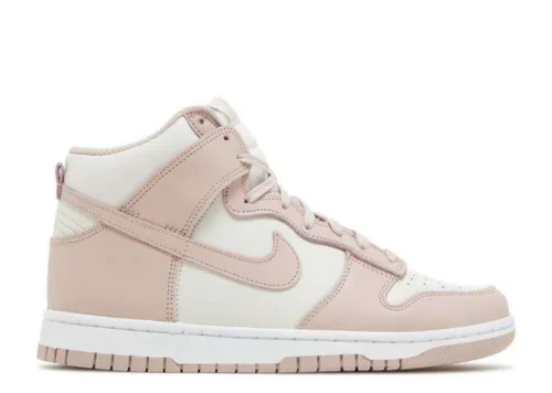 sb-dunk-high-pink-oxford.webp SB DUNK HIGH ‘PINK OXFORD’