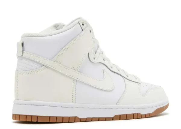 sb-dunk-high-sail-gum-2.webp SB DUNK HIGH ‘SAIL GUM’