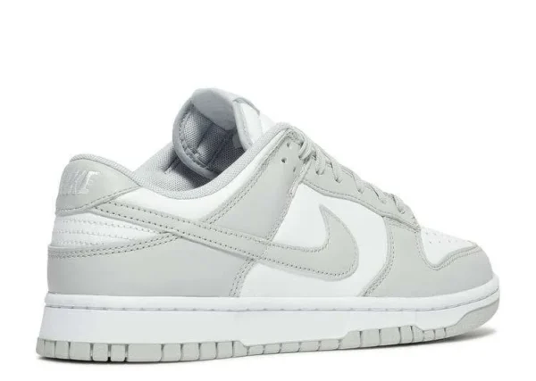 sb-dunk-low-grey-fog-2.webp SB DUNK LOW ‘GREY FOG’