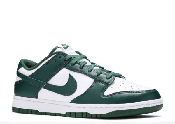 sb-dunk-low-michigan-state-1.webp SB DUNK LOW ‘MICHIGAN STATE’