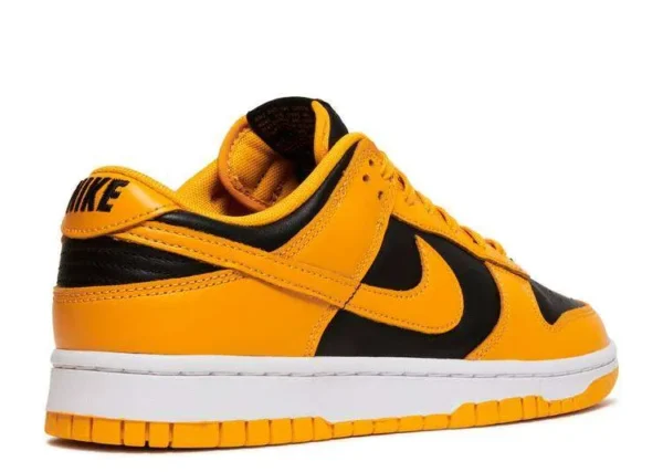 sb-dunk-low-pollen-3.webp SB DUNK LOW ‘POLLEN’