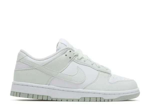 sb-dunk-low-white-mint.webp SB DUNK LOW ‘WHITE MINT’