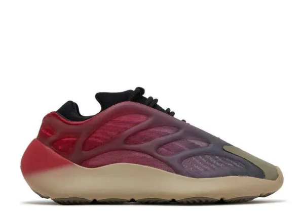 yeezy-700-v3-fade-carbon.webp YEEZY 700 V3 ‘FADE CARBON’