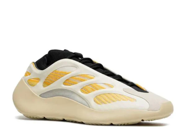 YEEZY 700 V3 ‘SAFFLOWER’