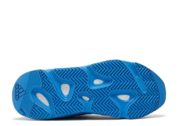 YEEZY BOOST 700 ‘HI-RES BLUE’