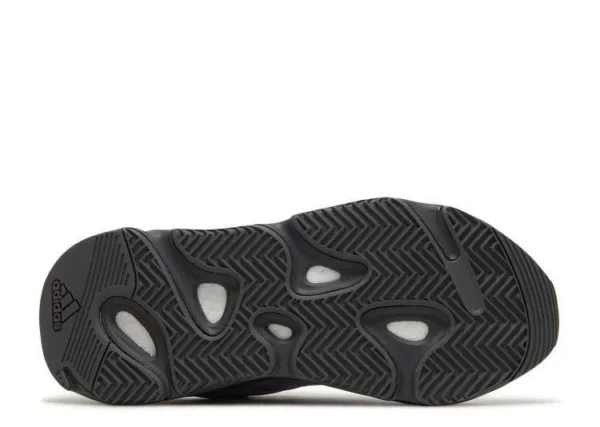 yeezy-boost-700-mnvn-geode-3.webp YEEZY BOOST 700 MNVN ‘GEODE’