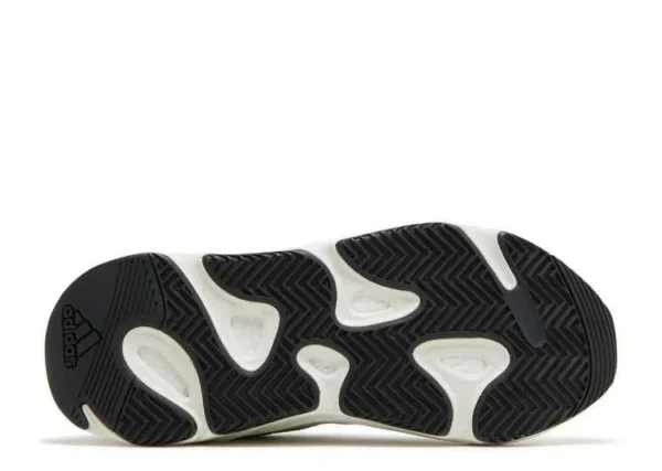 YEEZY BOOST 700 V2 ‘STATIC’