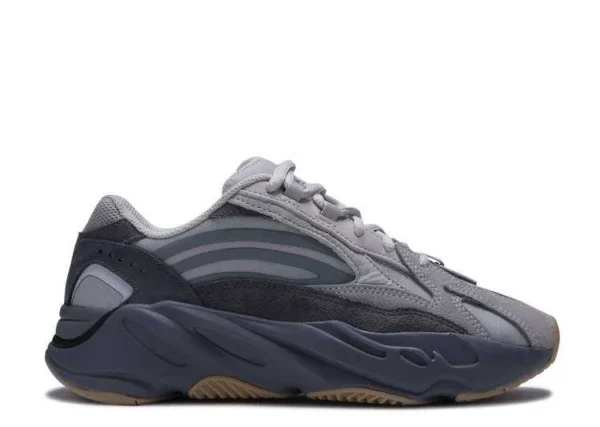 yeezy-boost-700-v2-tephra.webp YEEZY BOOST 700 V2 ‘TEPHRA’