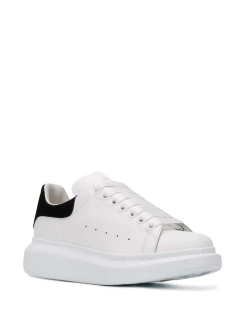 zapatillas-oversized-alexander-mcqueen-18.webp ZAPATILLAS OVERSIZED ALEXANDER MCQUEEN