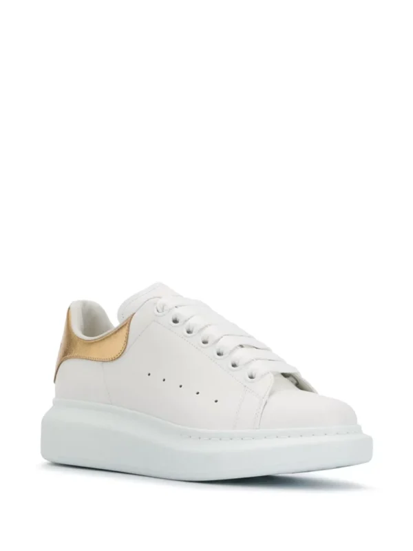 zapatillas-oversized-alexander-mcqueen-36.webp ZAPATILLAS OVERSIZED ALEXANDER MCQUEEN
